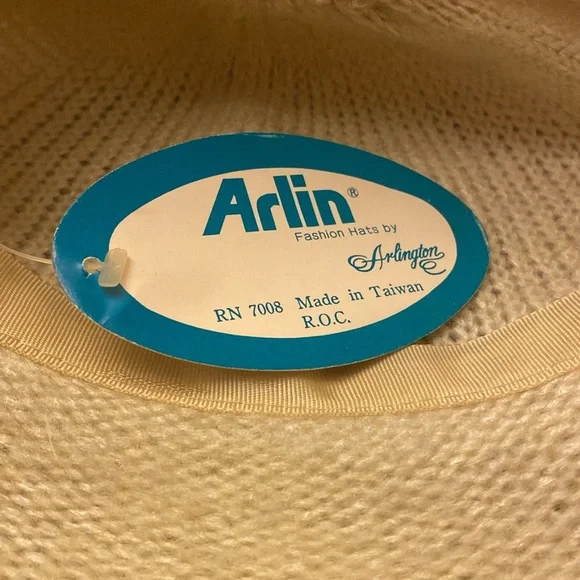 NWT Vintage Arlin Cream Acrylic Knit Hat - Picture 7 of 7